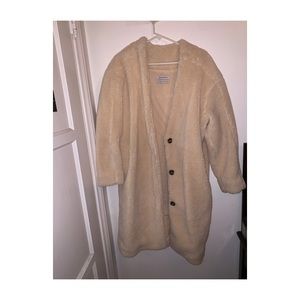 Fuzy oversized coat